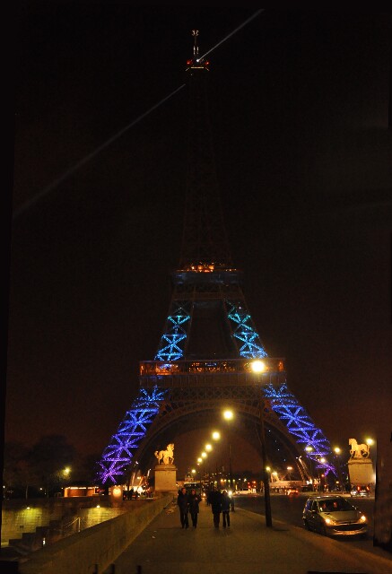 min 2009 12 14 paris night 050